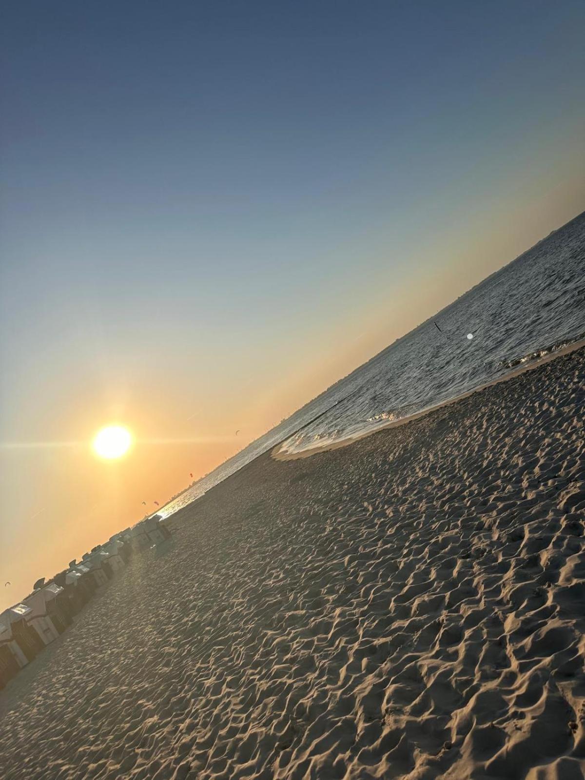 Strandhaus Nina - Ferienhaus Hooksiel Zewnętrze zdjęcie